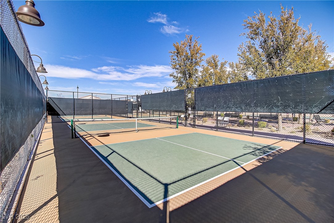 470 Arches Park Avenue