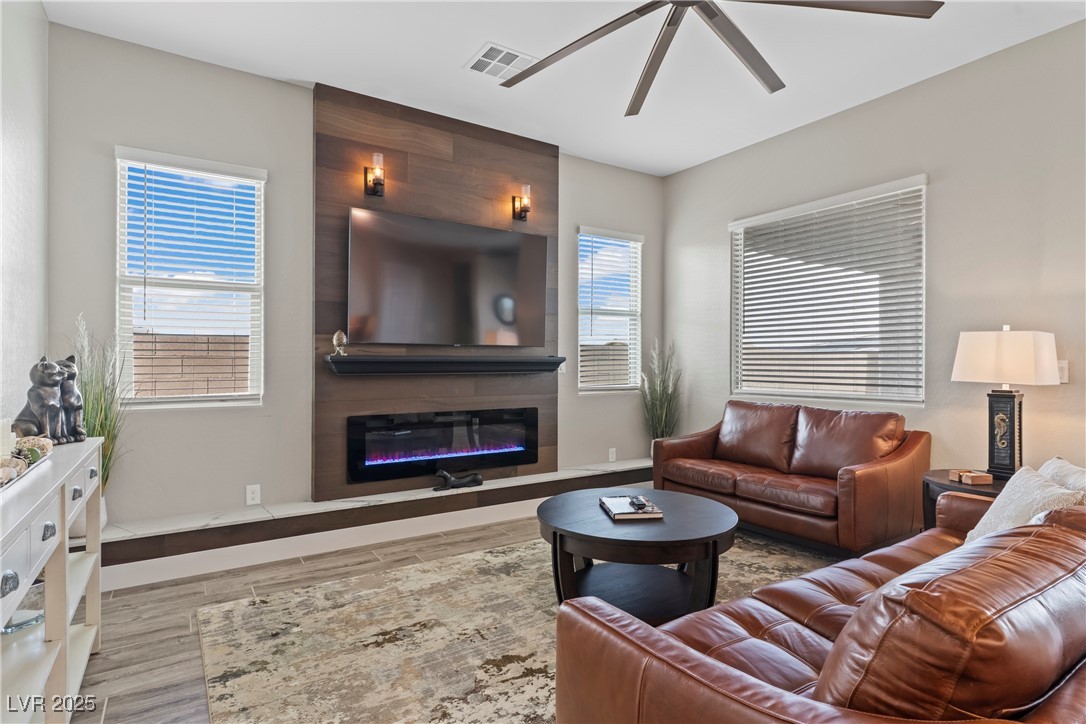 470 Arches Park Avenue