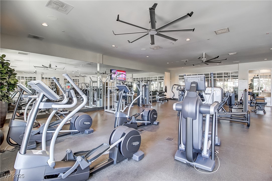 470 Arches Park Avenue