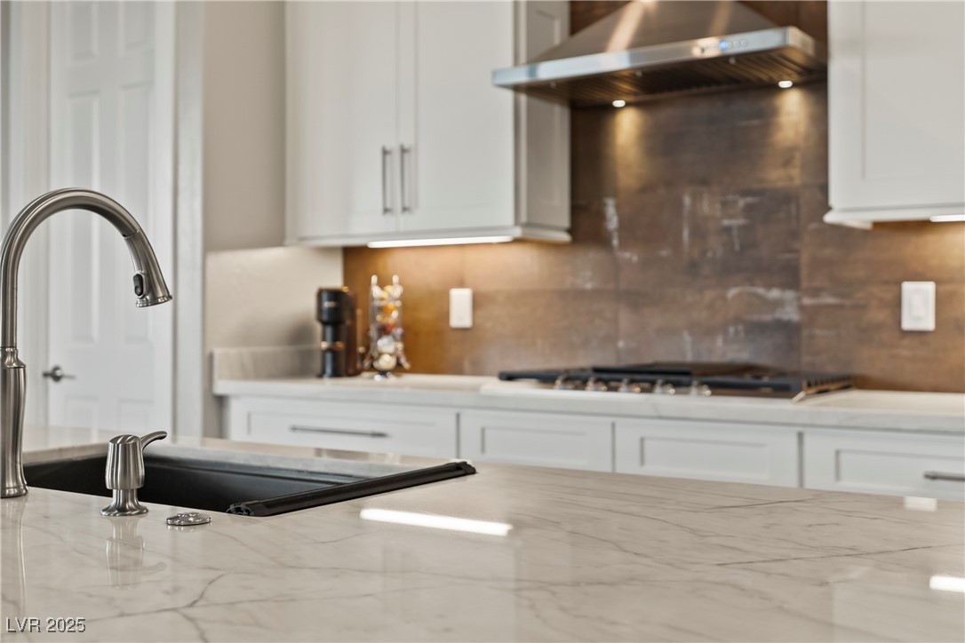 470 Arches Park Avenue