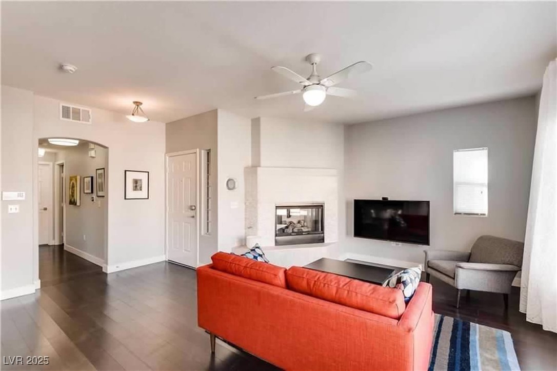 840 Picotte Street 203
