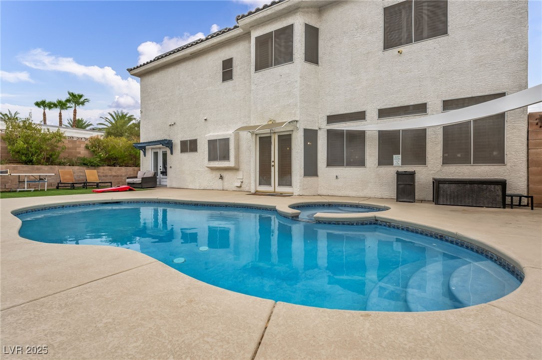 7492 Midfield Court