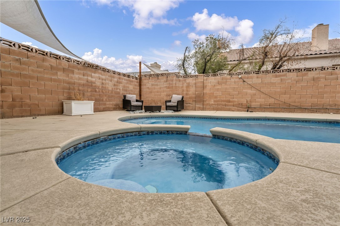 7492 Midfield Court