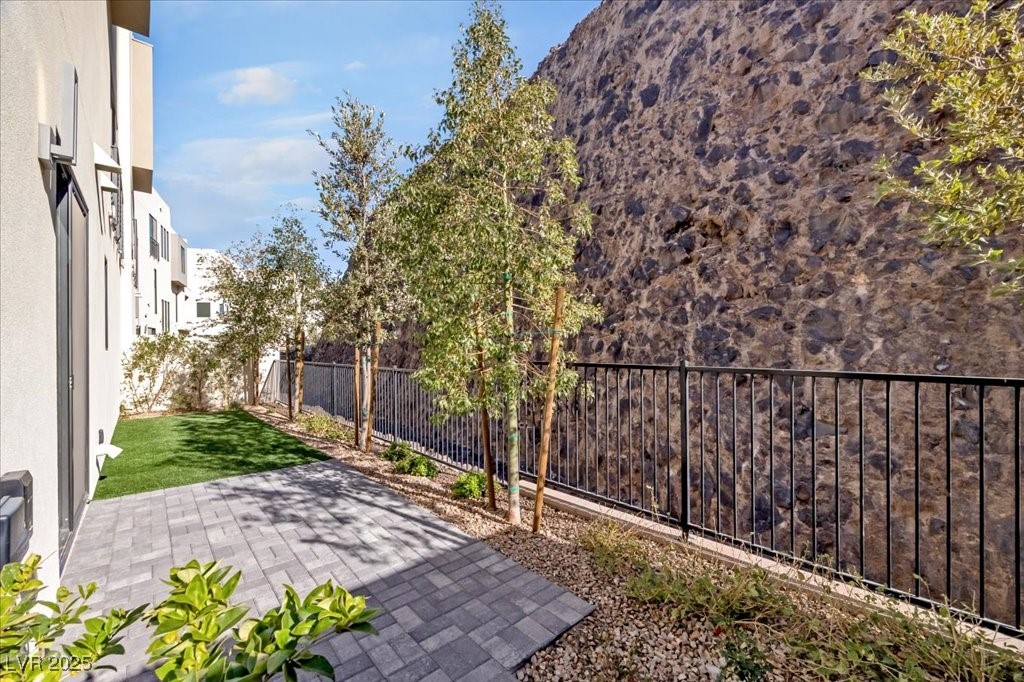 446 Tranquil Peak Court