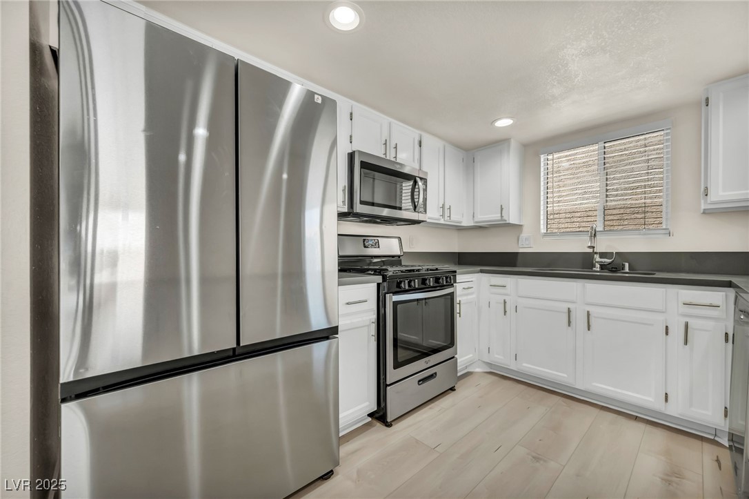 9312 Valencia Canyon Drive