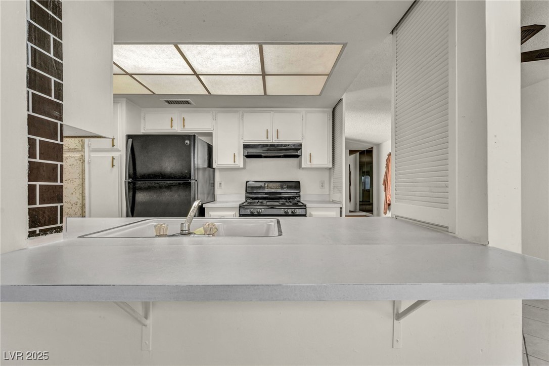 1420 Vegas Valley Drive 20