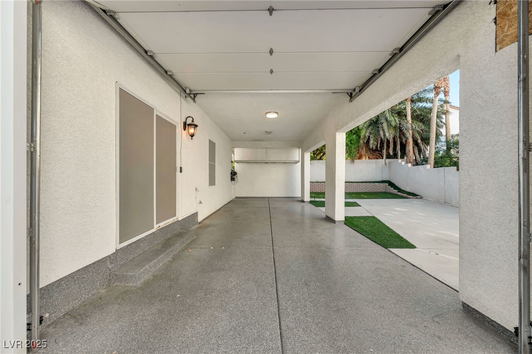 7464 Grassy Field Court