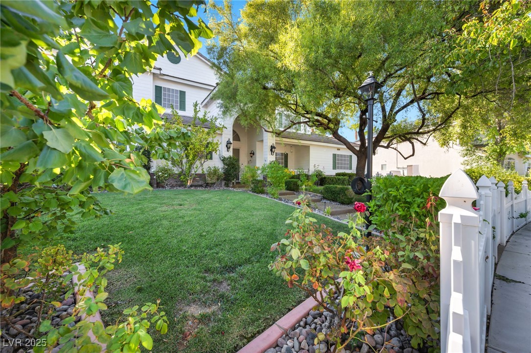 7464 Grassy Field Court