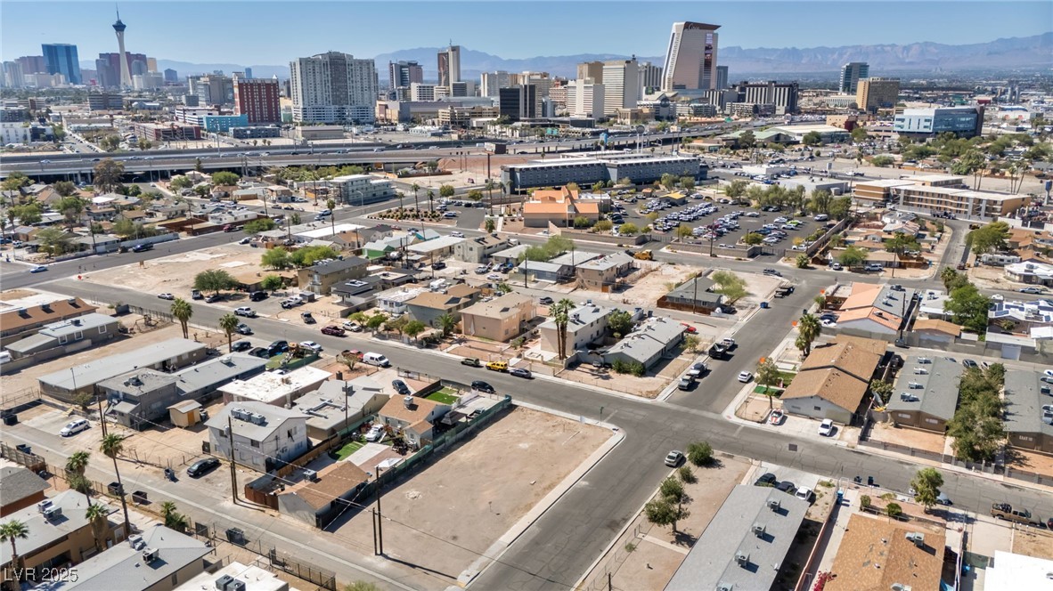 640 North 10th Street