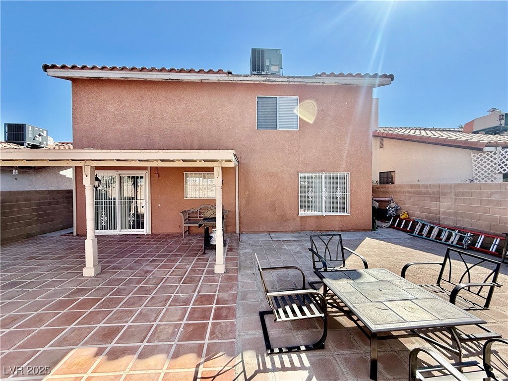 3352 Bridgeport Drive