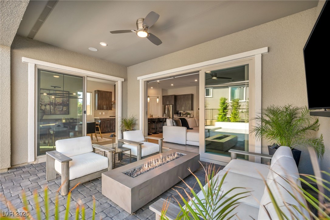 218 Springbough Lane