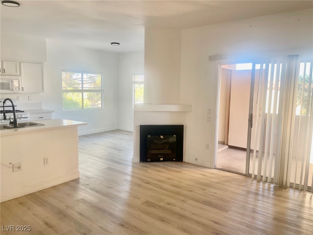 1050 East Cactus Avenue 2017