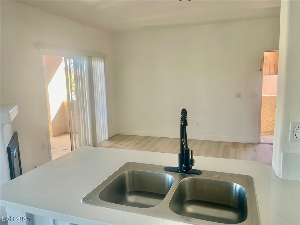 1050 East Cactus Avenue 2017