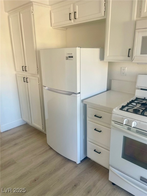 1050 East Cactus Avenue 2017