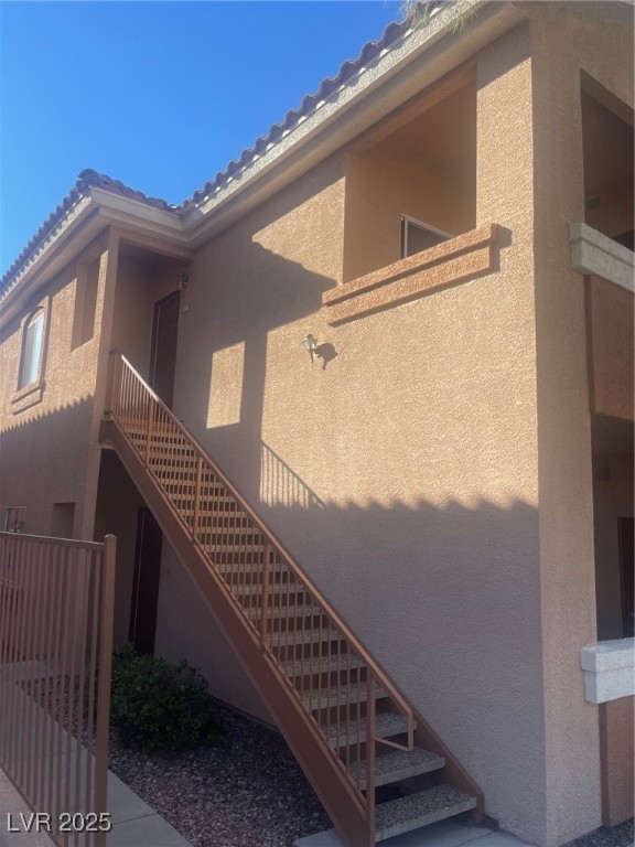 1050 East Cactus Avenue 2017