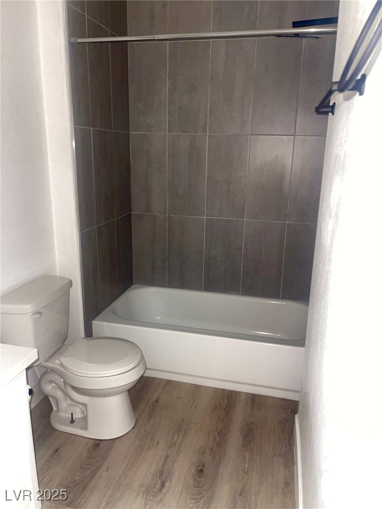 1050 East Cactus Avenue 2017