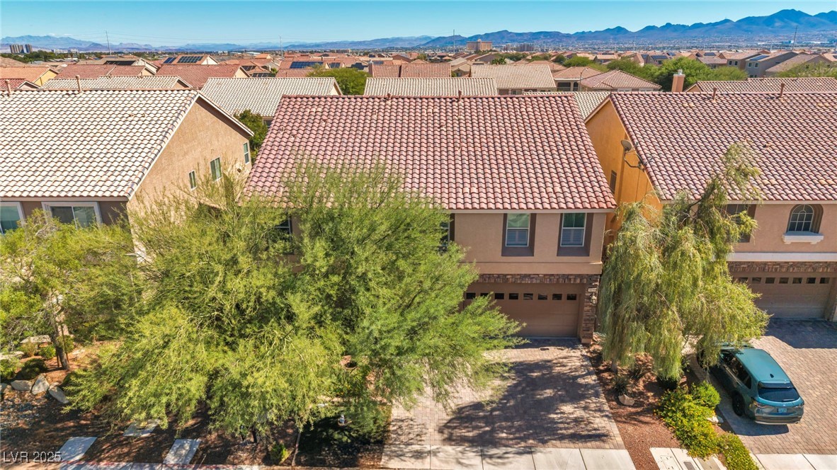 9670 Twin Rivers Court