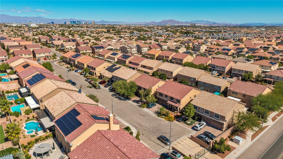 9670 Twin Rivers Court