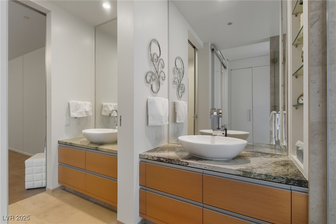 3722 Las Vegas Boulevard 2604