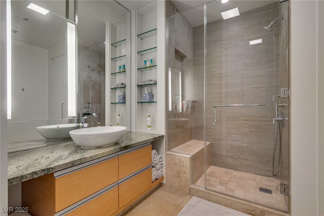 3726 Las Vegas Boulevard 1709