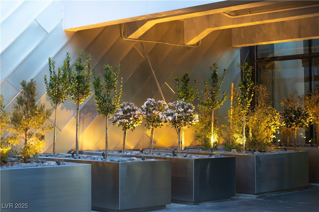 3726 Las Vegas Boulevard 1709