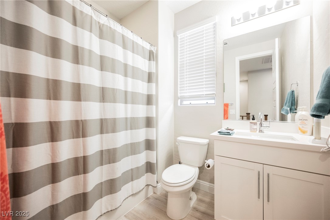 11676 Hamilton Lake Avenue