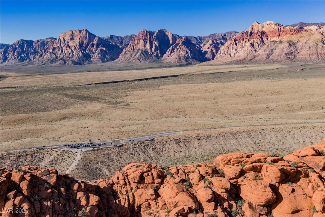 11676 Hamilton Lake Avenue