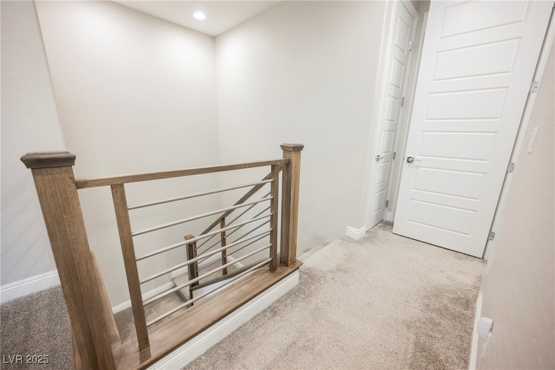 11676 Hamilton Lake Avenue