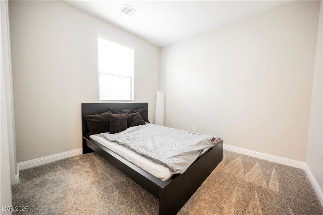 11676 Hamilton Lake Avenue