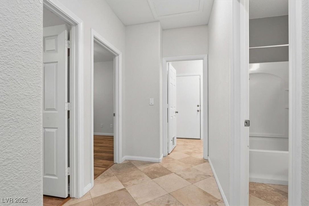 1208 Brockley Cross Street