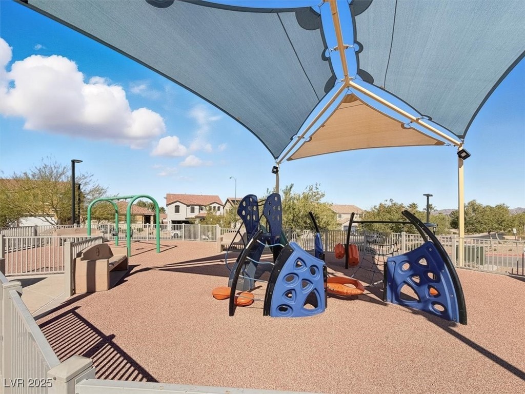 1208 Brockley Cross Street