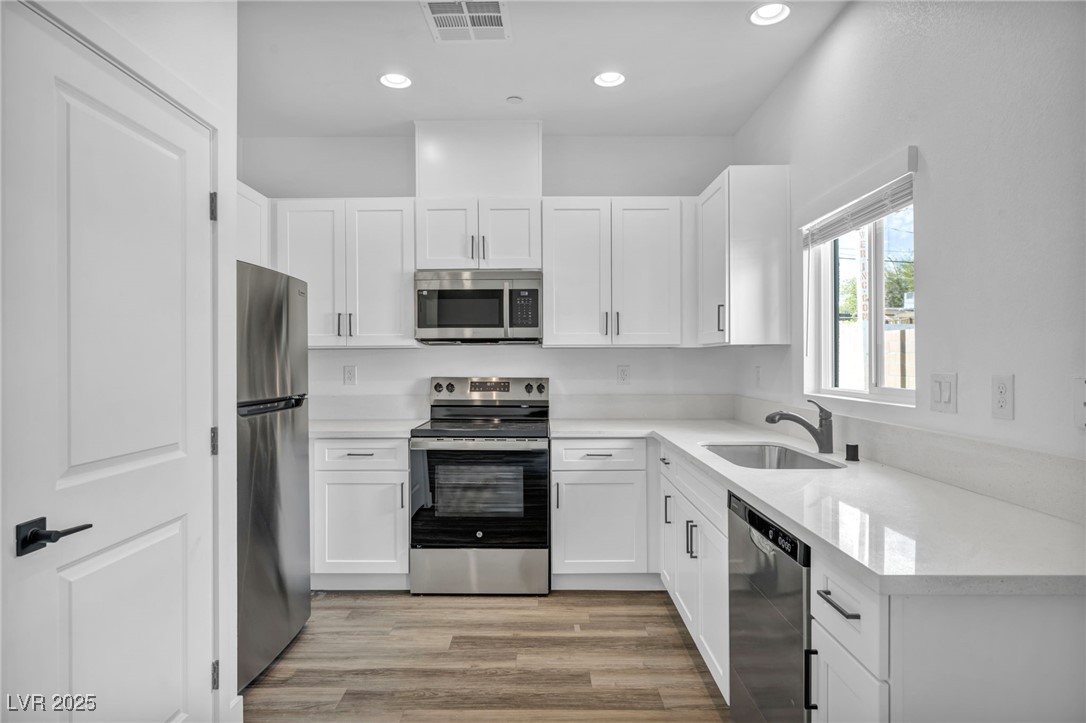 383 North 16th Street