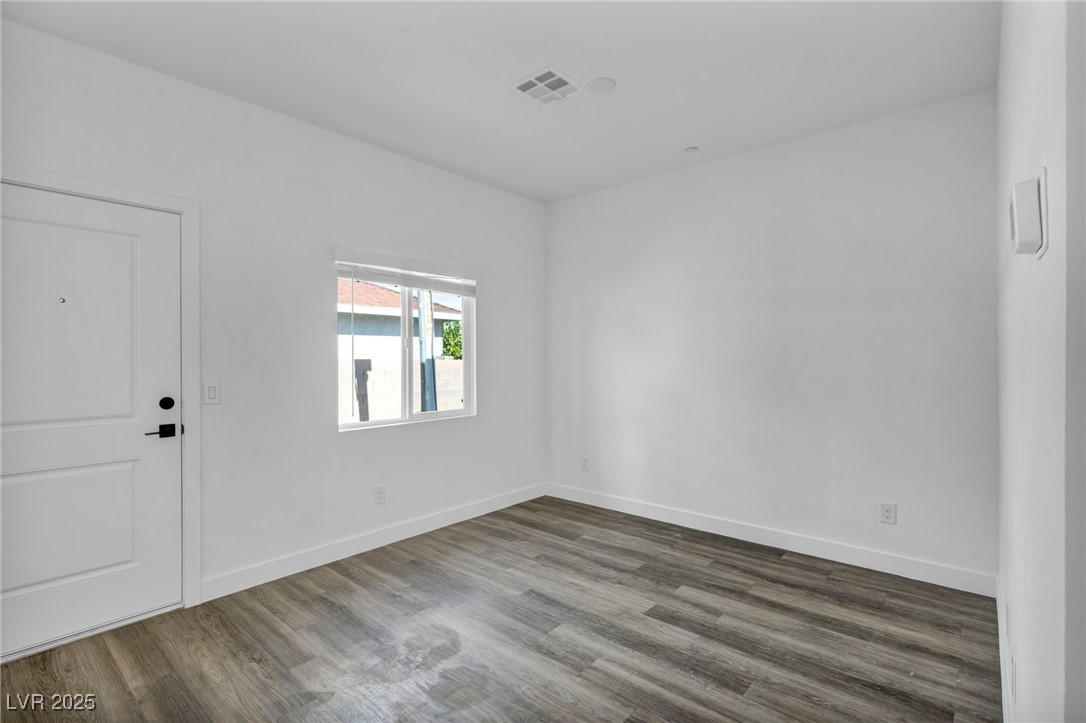 383 North 16th Street