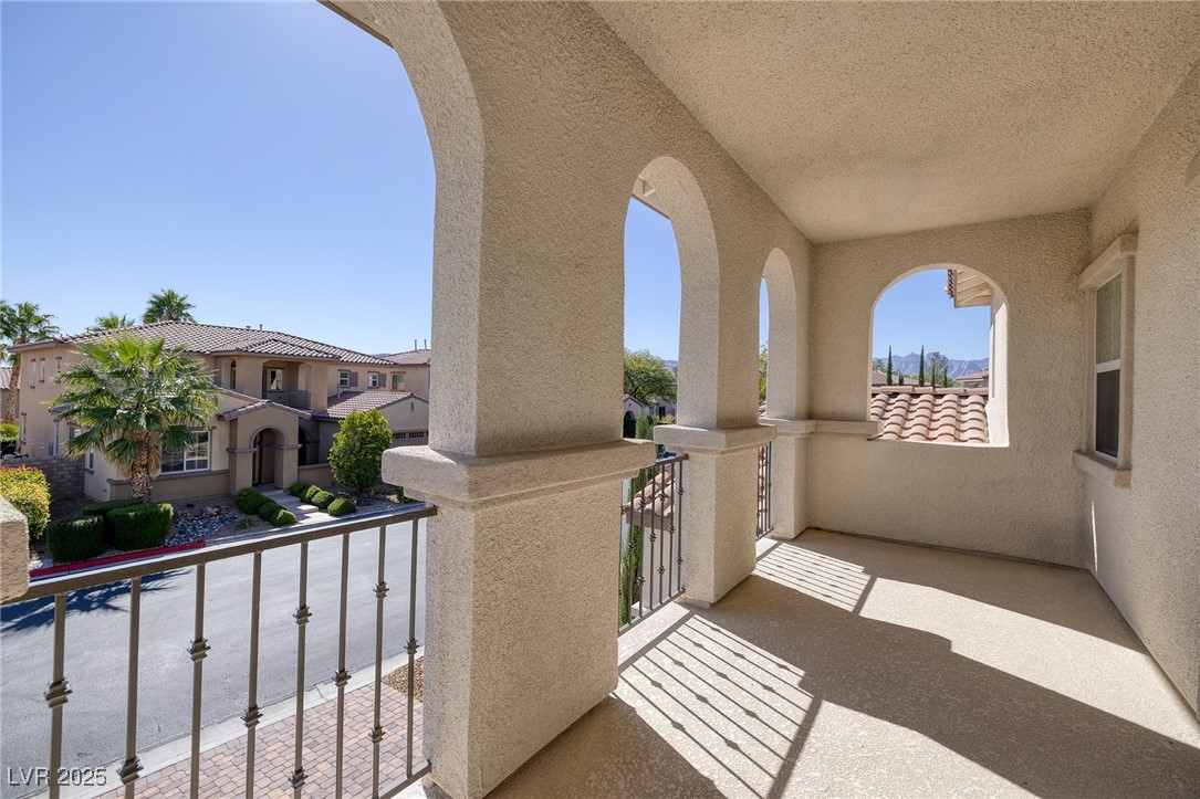 12132 Vista Linda Avenue