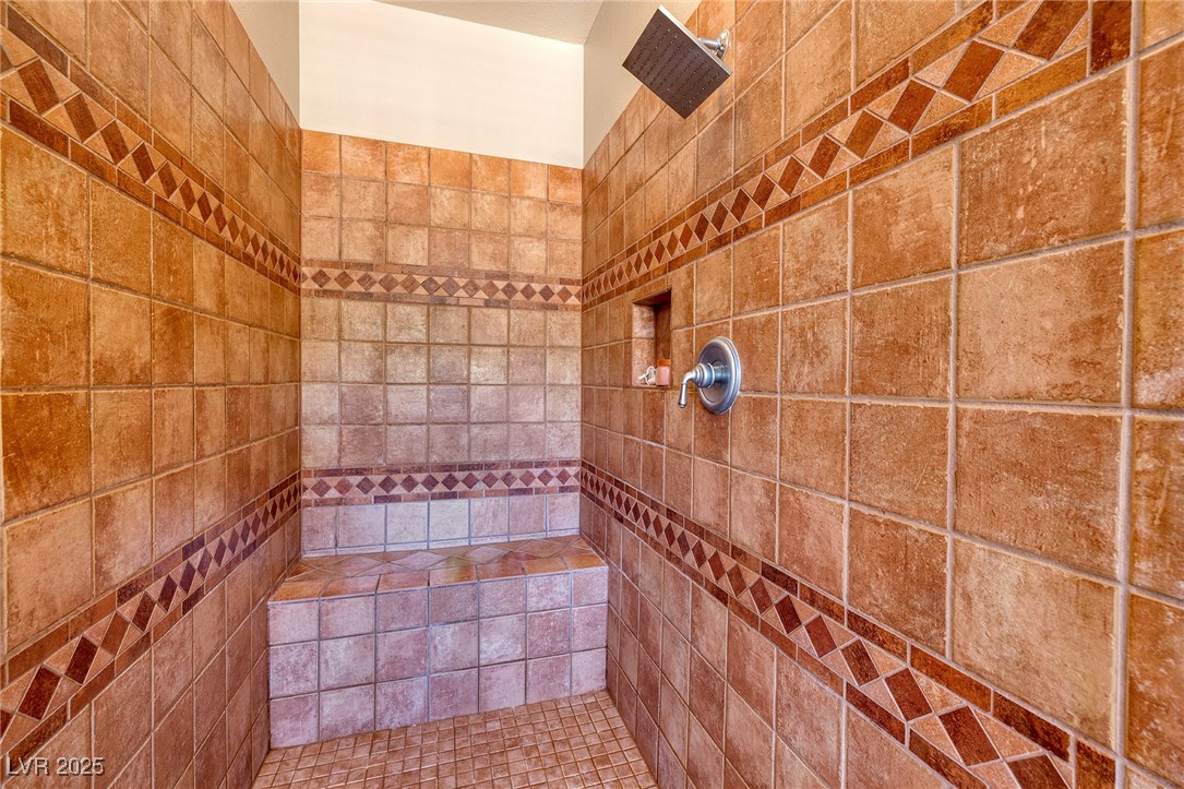 12132 Vista Linda Avenue