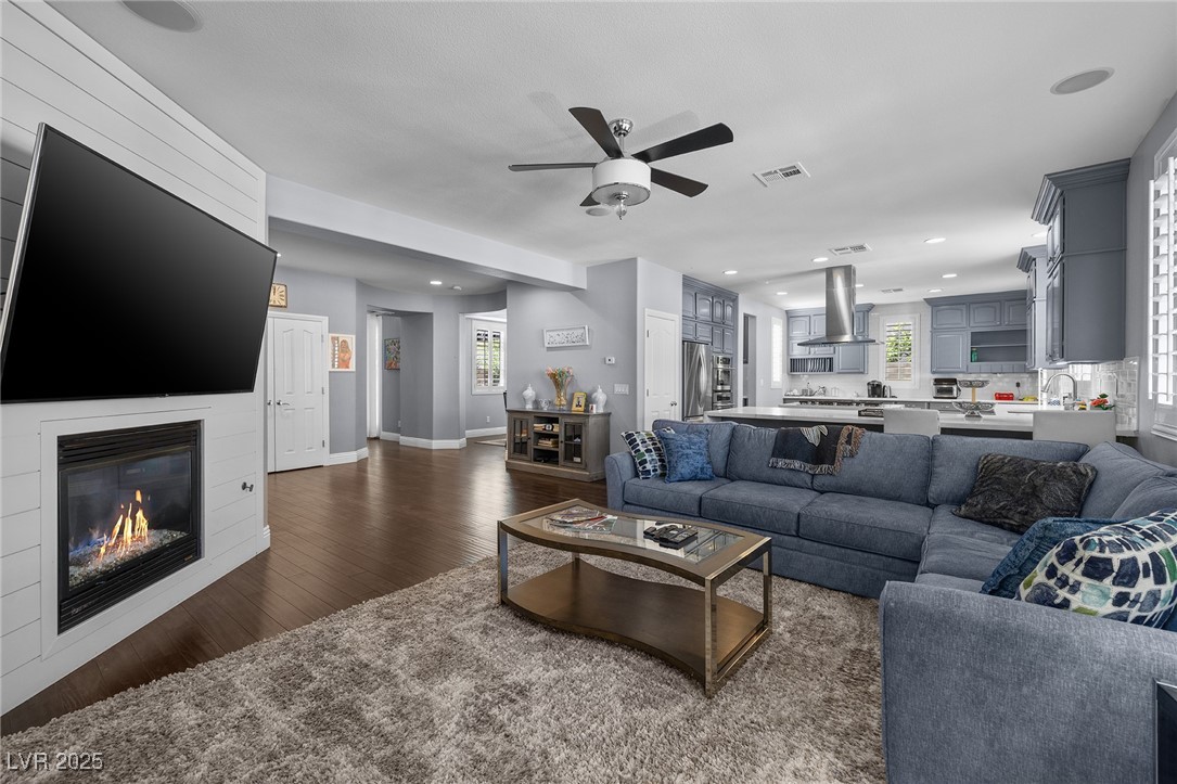 12132 Vista Linda Avenue