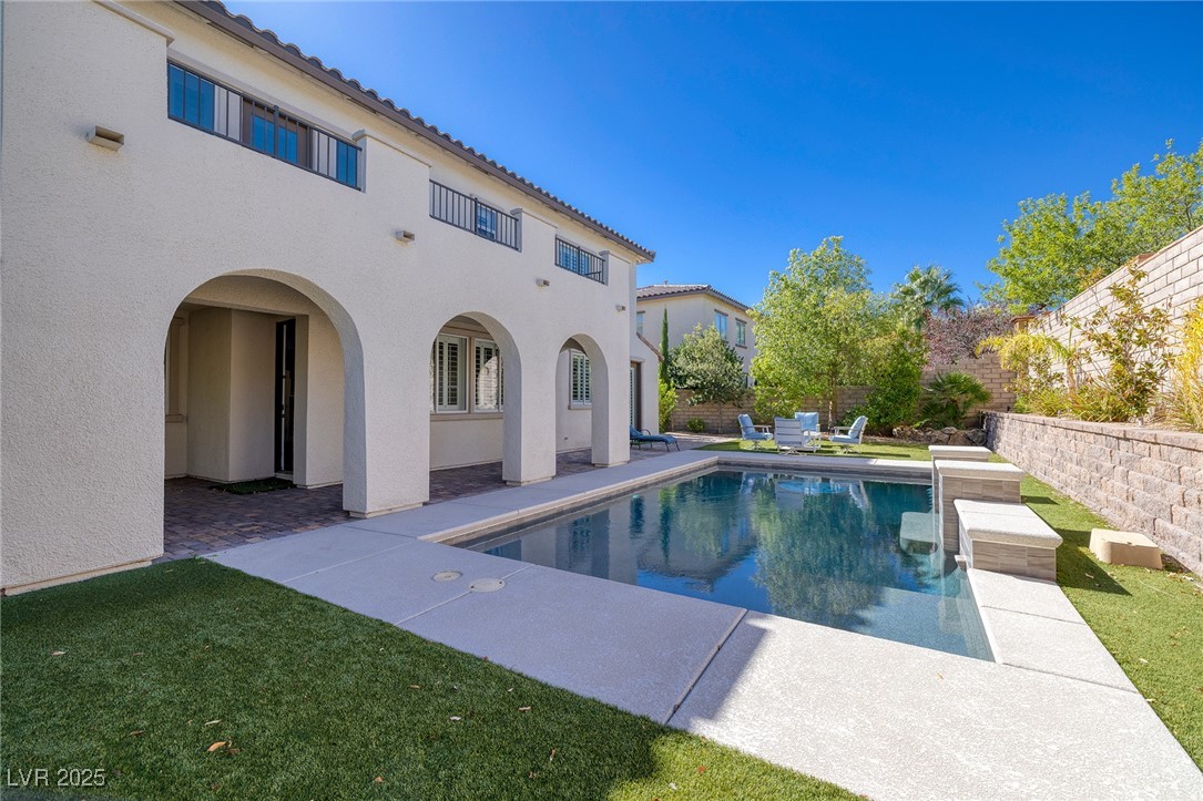 12132 Vista Linda Avenue