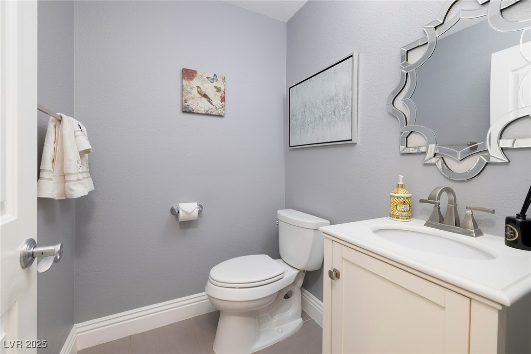 12132 Vista Linda Avenue