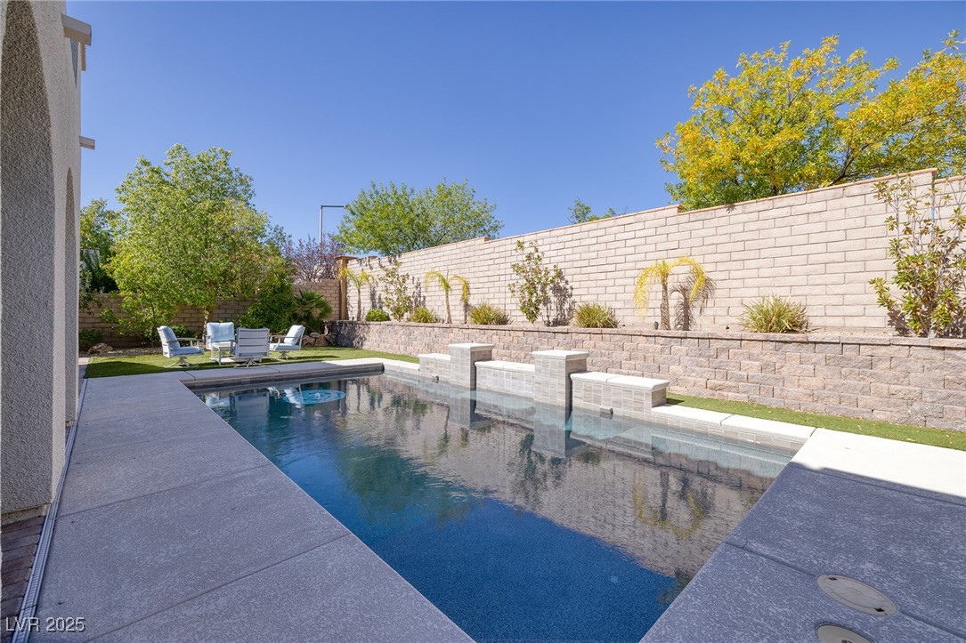 12132 Vista Linda Avenue