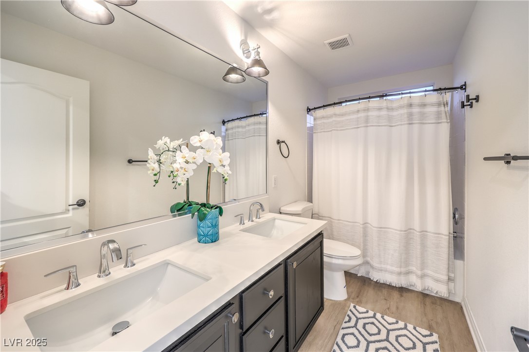 3026 Blue Monaco Street