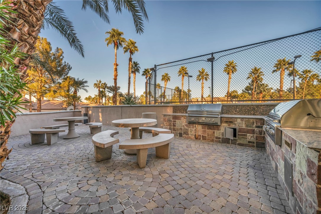 2050 West Warm Springs Road 3721