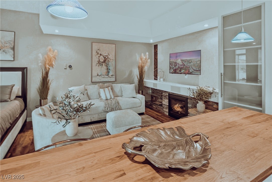 3111 Bel Air Drive 202