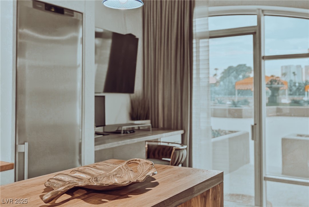 3111 Bel Air Drive 202