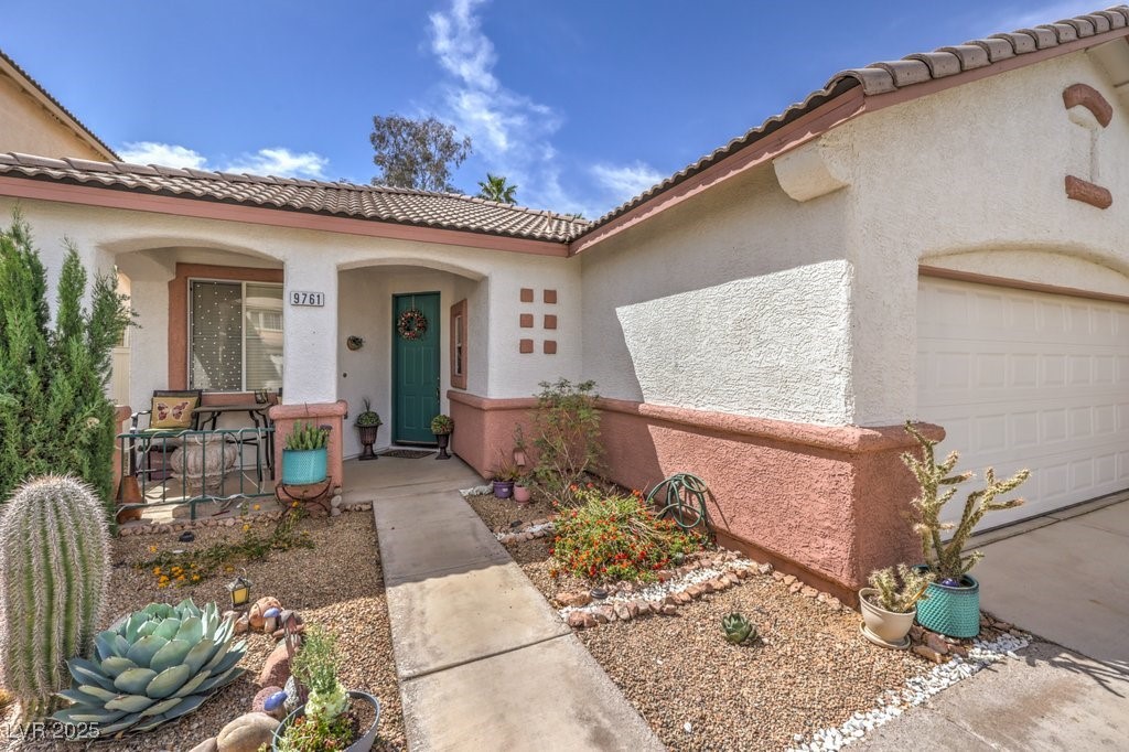 9761 Del Mar Heights Street