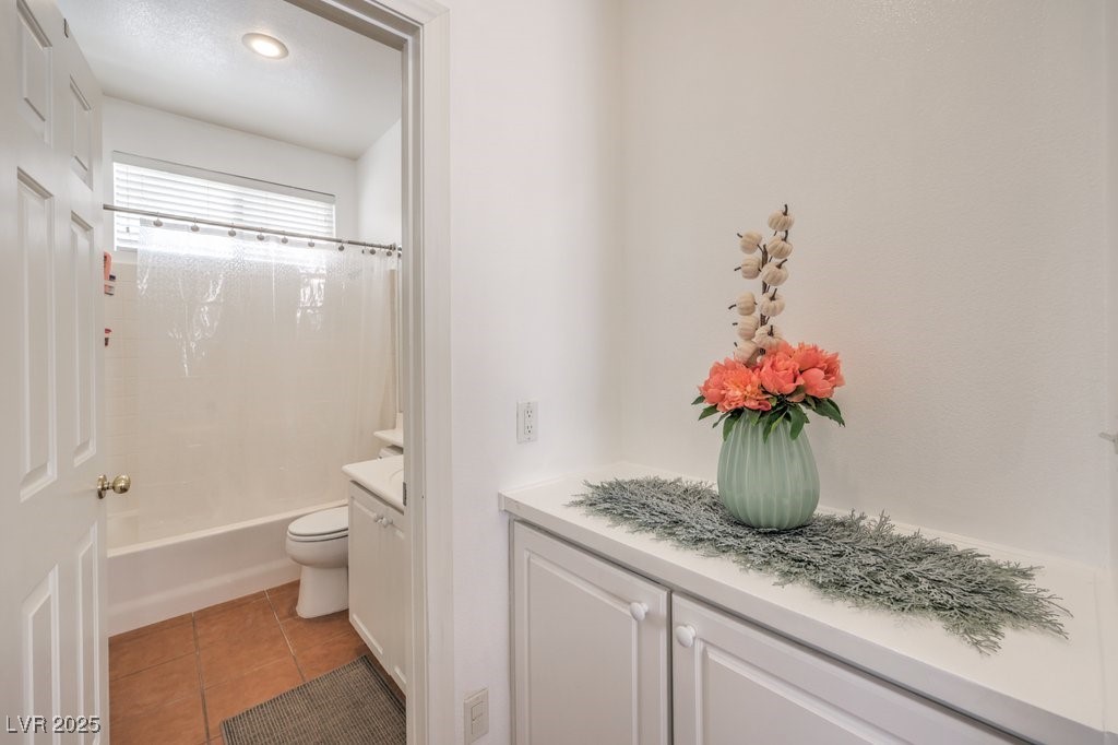 9761 Del Mar Heights Street