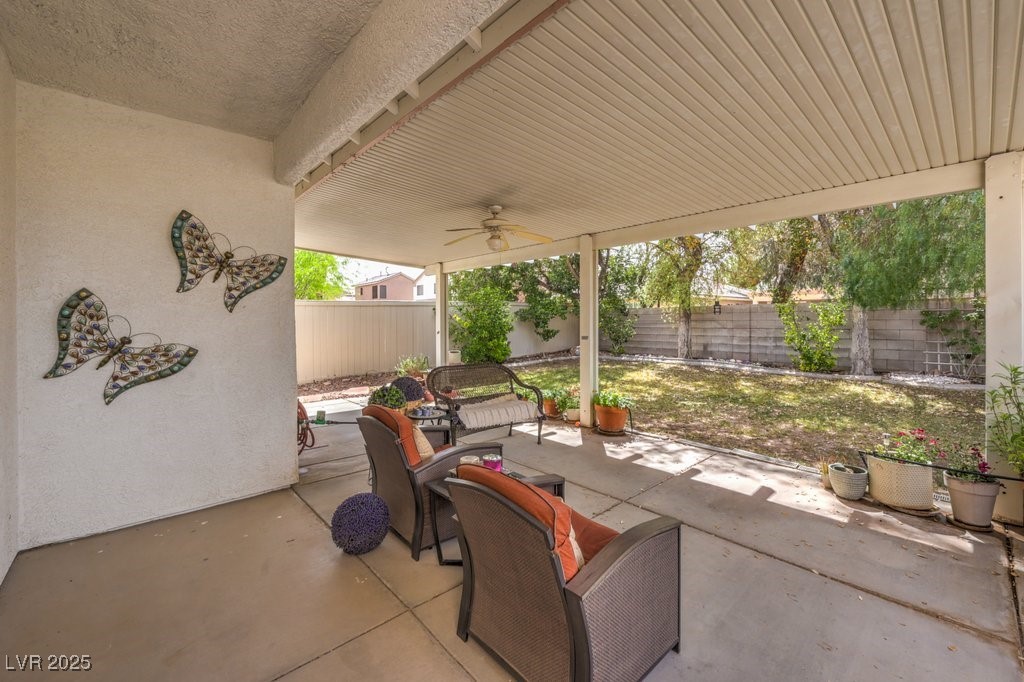 9761 Del Mar Heights Street