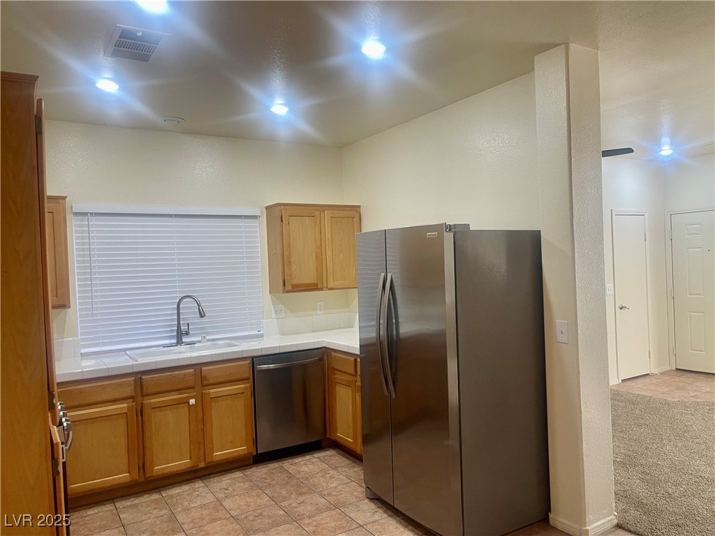 9909 Camino Loma Verde Avenue