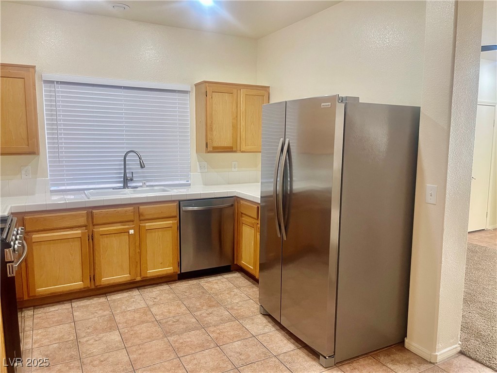 9909 Camino Loma Verde Avenue