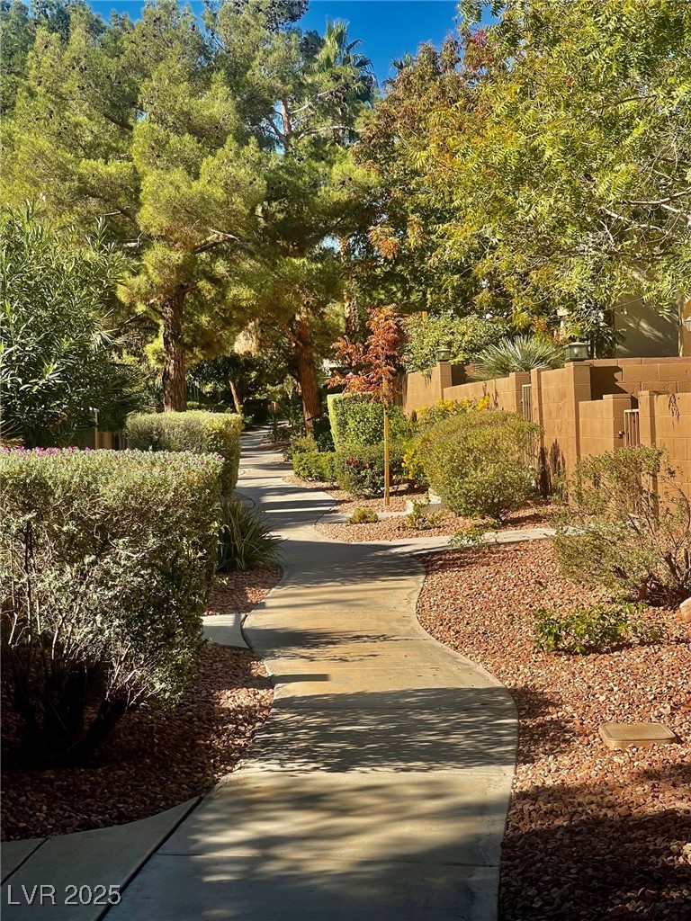 9909 Camino Loma Verde Avenue