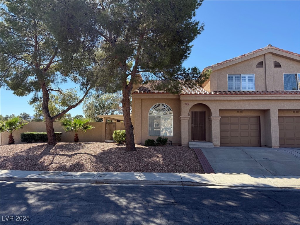 2823 Shannon Cove Drive